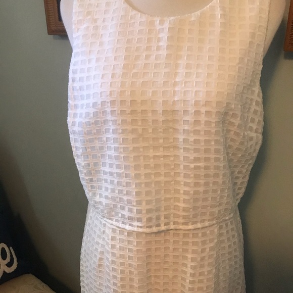 Calvin Klein White Sheath Dress Eyelet Overlay 12 - Picture 2 of 6
